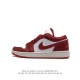 耐克 乔丹air Jordan 1 Low Aj1 乔1 乔丹1代aj1 低帮复古文化休闲运动篮球鞋。从 5 年面世的元年款汲取设计灵感，采用简洁大方的经典外观