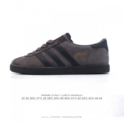 新品 阿迪达斯 Adidas Stadt 舒适透气 百搭潮流 复古时尚 德训鞋 柔软舒适 防滑耐磨 低帮 运动板鞋 男女同款。休闲鞋特色：设计师大胆选择粉色打底