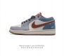 耐克 乔丹air Jordan 1 Low Aj1 乔1 乔丹1代aj1 低帮复古文化休闲运动篮球鞋。该鞋款从 1985 年元年款汲取设计灵感，焕新演绎简约经典
