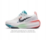 Nike Zoomx Invincible Run Fk 3 机能风格运动鞋 跑步鞋搭载柔软泡绵 在运动中为你塑就缓震脚感 设计灵感源自日常跑步者 提供稳固支撑