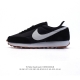 140 nike/耐克 Nike Daybreak Sp破晓系列华夫复古休闲运动慢跑鞋男女子运动鞋。采用翻毛麂皮拼接牛津布面材质，其鞋面做工精细，脚感轻盈，具有