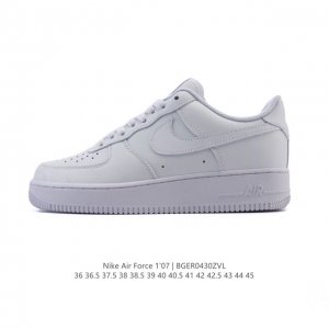 耐克 Nike Air Force 1 '07 Low 空军一号含气垫 小白鞋 低帮百搭厚底增高休闲运动板鞋。柔软、弹性十足的缓震性能和出色的中底设计，横跨复古