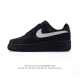 耐克 Nike Air Force 1 '07 Low 空军一号含气垫 小白鞋 低帮百搭厚底增高休闲运动板鞋。柔软、弹性十足的缓震性能和出色的中底设计，横跨复古