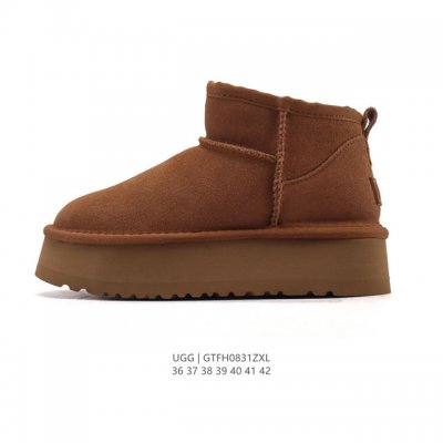 Ugg 雪地靴 俏皮可爱的百变造型， 美国轻奢品牌Ugg 平底系列冬季羊毛一体雪地休闲保暖毛毛家居棉鞋。官方同步包装 检验标 材料采用原厂防污防水皮料 防滑耐磨