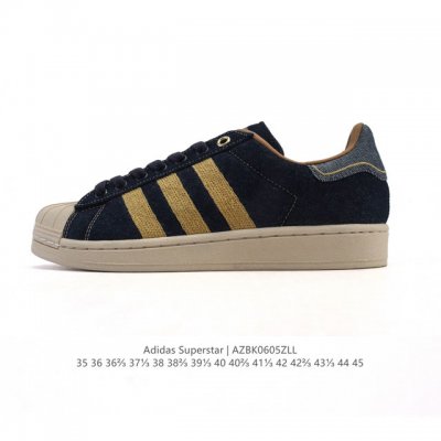 阿迪达斯 Adidas Superstar 2025年新款鞋子 蛇年新款 经典贝壳头系列 新款休闲板鞋潮流男女士运动鞋 。鞋面帆布织物拼接材质 标志性的贝壳鞋头