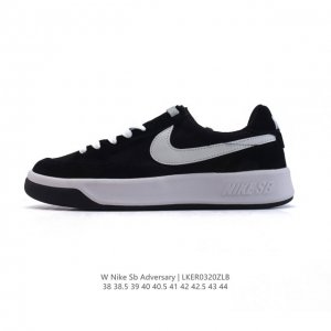 140 nike 耐克 Sb Adversary 中性低帮运动板鞋 滑板鞋。Nike Sb Adversary 滑板鞋回归基本设计。皮革和织物打造的经典外观灵感