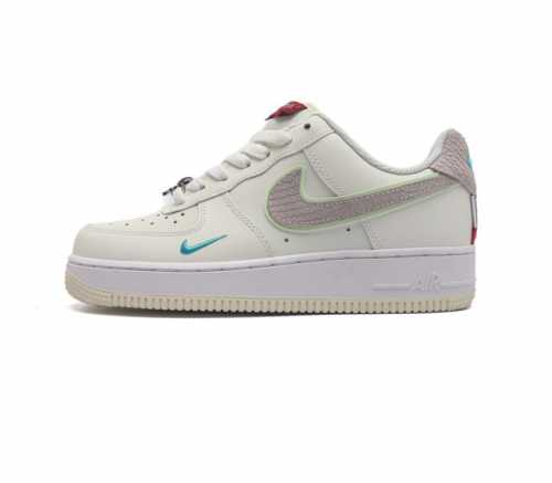 耐克 Nike Air Force 1 07 空军一号 Af 1 低帮 厚底增高百搭 休闲运动板鞋 柔软 弹性十足的缓震性能和出色的中底设计 横跨复古与现代的外