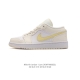 真标 耐克 乔丹air Jordan 1 Low Aj1 乔1 乔丹1代aj1 低帮复古文化休闲运动篮球鞋。从1985 年面世的元年款汲取设计灵感，采用简洁大方