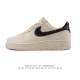 耐克 Nike Air Force 1 '07 Low 空军一号含气垫 小白鞋 2025年 蛇年新款 低帮百搭厚底增高休闲运动板鞋。柔软、弹性十足的缓震性能和出