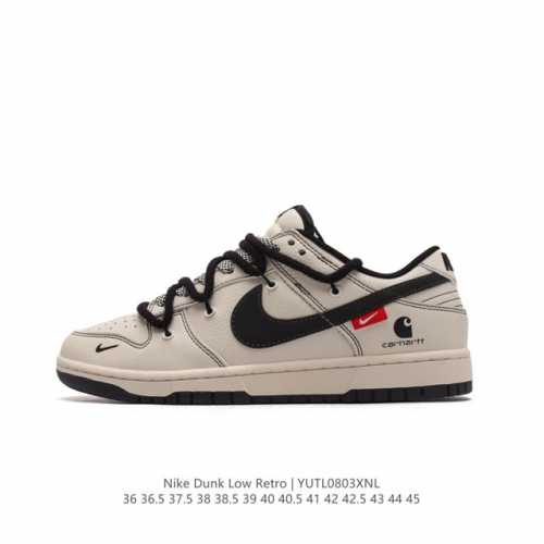 耐克 Nike Dunk Low Retro 运动鞋复古板鞋 双鞋带 解构绑带，作为 80 年代经典篮球鞋款，起初专为硬木球场打造，后来成为席卷街头的时尚标杆，