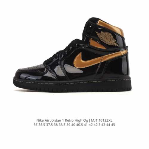 头层皮 耐克 男女款运动板鞋 Nike Air Jordan 1 Retro High Og 乔丹一代Aj1 乔1 Aj1 篮球鞋复刻运动鞋。皮面高帮板鞋的设计