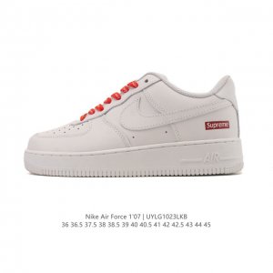 特价 耐克 Nike Air Force 1 '07 Low 空军一号含气垫 低帮 小白鞋 百搭厚底增高休闲运动板鞋。柔软、弹性十足的缓震性能和出色的中底设计，