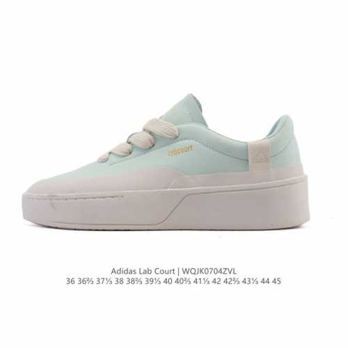 阿迪达斯 Adidas Labcourt 百搭休闲轻松舒适 耐磨透气低帮 厚底增高运动板鞋 男女同款。鞋面使用了绒毛麂皮 ，鞋面和鞋底连接处使用了包边处理，看起