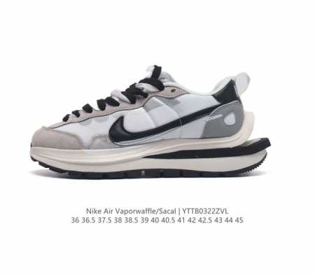 耐克 Sacai X Nike Vaporwaffle 华夫三代3.0 走秀重磅联名款运动鞋 鞋款由pegasus与vaporfly两款鞋型的设计元素共同构建 - 点击图像关闭