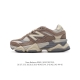 公司级 NB 新百伦 New Balance NB9060小象蹄男女款9060舒适百搭老爹鞋。全新 9060 款式将经典风格与现代设计融合到日常多功能性中。 9