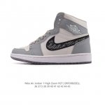 公司级 耐克 乔丹 Dior X Air Jordan 1 High Og “迪奥联名”Aj1高邦 高帮休闲运动篮球鞋 ，35周年限量款全新联名鞋款选择了Air