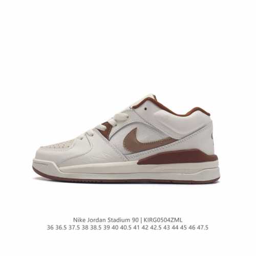 耐克运动板鞋 Nike Air Jordan Stadium 90 Stadium 乔丹 Aj 90 篮球鞋。Jordan Stadium 90充满了对tink