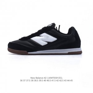 New Balance 42 新百伦 小红书爆款 新款百搭休闲款运动板鞋 透气轻质系带轻便慢跑鞋，New Balance 是世界四大休闲鞋类品牌之一，旗下鞋款具