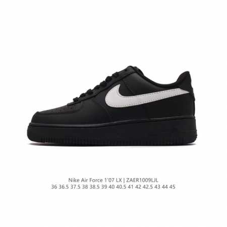 耐克 Nike Air Force 1 '07 Low 空军一号含气垫 小白鞋 低帮百搭厚底增高休闲运动板鞋。柔软、弹性十足的缓震性能和出色的中底设计，横跨复古 - 点击图像关闭