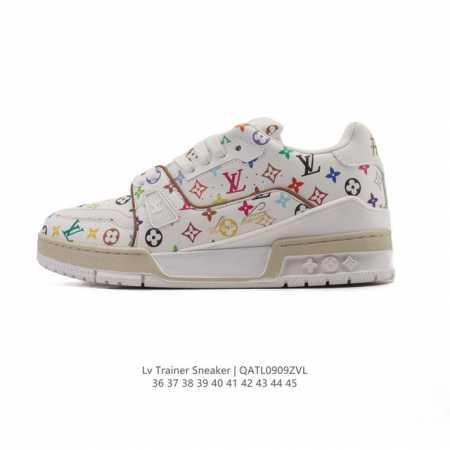 公司级 路易威登 Louis Vuitton Lv路易威登板鞋 时尚运动鞋潮厚底增高男女鞋。舒适防滑底和百搭性霸屏整个时尚娱乐圈，细节调整完美主义！采用柔软皮革 - 点击图像关闭