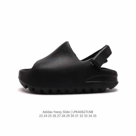 童鞋开学季 阿迪达斯 Adidas Yeezy Slide 儿童经典运动凉拖鞋 沙滩鞋 时尚厚底增高一字拖鞋。Yeezy Slide椰子凉拖鞋的外观十分吸引人， - 点击图像关闭