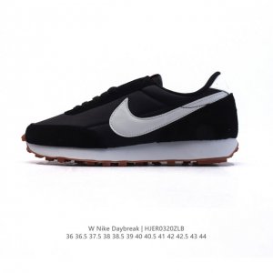 140 nike/耐克 Nike Daybreak Sp破晓系列华夫复古休闲运动慢跑鞋男女子运动鞋。采用翻毛麂皮拼接牛津布面材质，其鞋面做工精细，脚感轻盈，具有