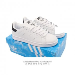 真标 阿迪达斯 Adidas 经典Y运动板鞋 新版本 Adidas Originals Stan Smith 厚底增高小白鞋！脚感新升级！整双鞋依旧是传统的低帮