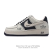 耐克 Nike Air Force 1 '07 Low 空军一号含气垫 小白鞋 低帮百搭厚底增高休闲运动板鞋。柔软、弹性十足的缓震性能和出色的中底设计，横跨复古
