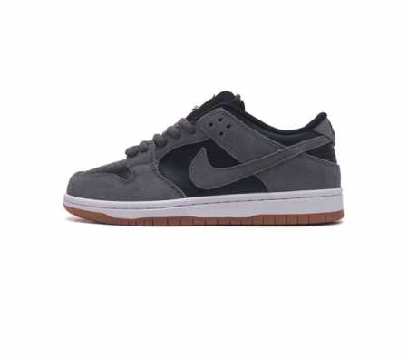 真标 耐克 Nike Sb Dunk Low Pro 男 女滑板鞋 经典复古运动鞋 采用低帮设计 塑就经典 Dunk 风格 鞋垫后跟搭载 Zoom Air 气垫 - 点击图像关闭