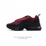 公司级 耐克NIKE AIR MAX ZOOM 950 休闲时尚跑步鞋男士运动老爹鞋 。鞋底气垫不仅大大提升跑步过程中双脚的稳定性，更为每一次迈步提供明显的推进