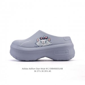 公司级 阿迪达斯 Adidas Adifom Hello Kitty 猫 蝴蝶结装饰品 夏季沙滩涉水百搭休闲拖凉拖鞋 超厚底增高 女鞋包头凉拖鞋。采用超轻95%