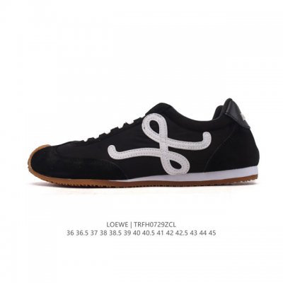 公司级 Loewe 罗意威 Ballet Runner 皮革织物拼接 简约圆头 系带 低帮 运动休闲鞋这双鞋是Loewe新发布的Ballet Runner 2.