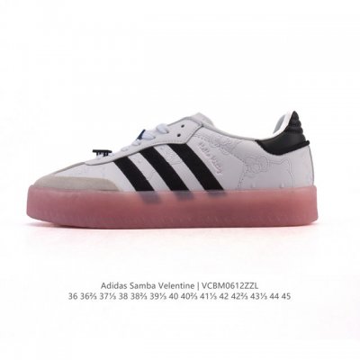 Adidas 阿迪达斯 男女款运动鞋 三叶草Samba Velentine 休闲鞋 德训鞋 2025年新款 蛇纹皮革鞋面 复古板鞋经典运动鞋。一款阿迪达斯的Sa