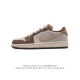 特价纯原版本 耐克 乔丹air Jordan 1 Low Aj1 乔1 乔丹1代aj1 低帮复古文化休闲运动篮球鞋。从1985 年面世的元年款汲取设计灵感，采用