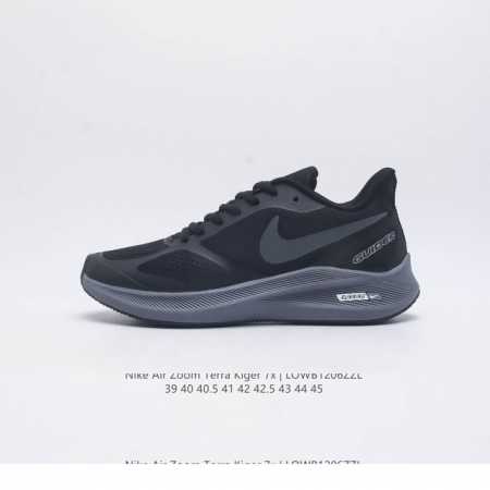 耐克 男鞋飞马 登月7代 Zoom Winflo 7X 登月系列训练跑步鞋 缓震增高休闲运动跑步鞋大爆款旅游出行必入跑鞋！ 科技含量顶呱呱 1. 非凡舒适 鞋舌 - 点击图像关闭
