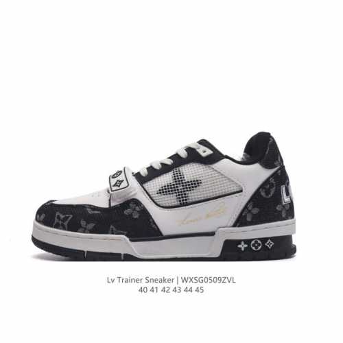 Louis Vuitton 路易威登 原装进口平纹纹粒面小牛皮革鞋面材质，原装一致tpr光泽组合鞋底，耐弯折滴塑支持片，鞋垫嵌入超软脚感乳胶材质驴的篮球鞋,Vi