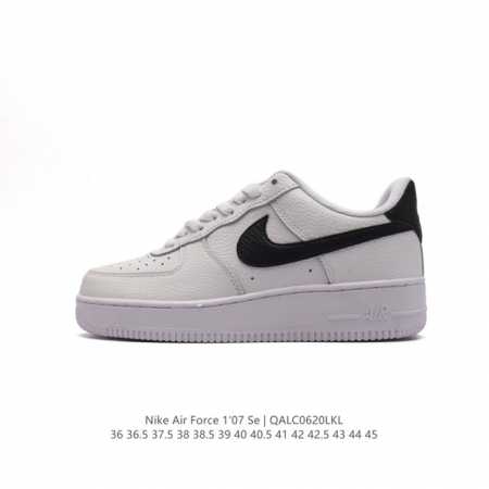 耐克 Nike Air Force 1 '07 Low 空军一号含气垫 低帮百搭厚底增高休闲运动板鞋。柔软、弹性十足的缓震性能和出色的中底设计，横跨复古与现代的 - 点击图像关闭