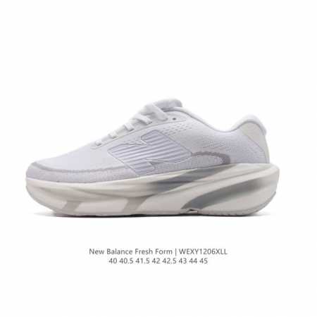 公司级 新百伦 [New Balance] Fresh Form 男士运动鞋 厚底增高跑鞋。这款跑鞋不仅有着以大数据为基础的fresh Foam虎蜂大底，还有着 - 点击图像关闭