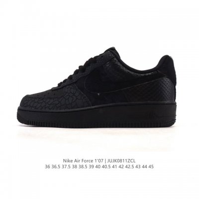 耐克 Nike Air Force 1 '07 Low 空军一号含气垫 小白鞋 2025年新款 低帮百搭厚底增高休闲运动板鞋。柔软、弹性十足的缓震性能和出色的中