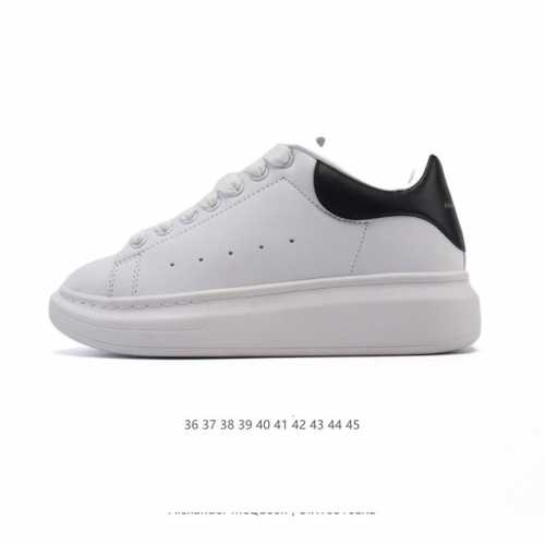 alexandermcqueen 亚历山大 麦昆Mcq 运动小白鞋 厚底增高闪尾光滑牛皮平底鞋休闲鞋 时尚男女板鞋潮运动鞋 火爆到大街小巷无人不知 无人不晓的境