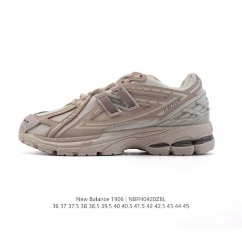 公司级 新百伦 New Balance M1906系列 复古运动鞋单品宝藏老爹鞋款。作为Nb最经典的档案鞋型之一，与 2一样，1906有着Nb最成熟的技术加持和