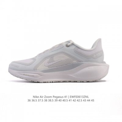 公司级 颠覆式升级！Nike 飞马新鞋 触感柔软，质感升级！随着“耐克 蓝图 系列”在巴黎的盛大发布，全新一代 登月41代 Nike Pegasus 41运动老