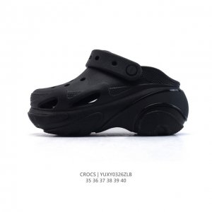140 【新款公司级】卡骆驰Crocs贝壳泡芙洞洞鞋厚底增高休闲鞋 沙滩凉拖鞋 家居休闲一式两用拖鞋 白敬亭同款，坡跟设计很稳健，热门爆款鞋，男女都有码。贝壳泡