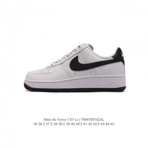 耐克 Nike Air Force 1 '07 Low 空军一号含气垫 低帮百搭厚底增高休闲运动板鞋 小白鞋 。柔软、弹性十足的缓震性能和出色的中底设计，横跨复