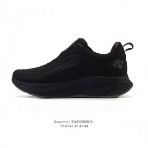 新品公司级 Descente Cron Racer 迪桑特休闲鞋，男款设计，迪桑特Cron Racer系列是一款融合日系极简设计与功能科技的多场景休闲鞋，核心特