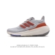 公司级 阿迪达斯 爆米花 男女鞋 Adidas Ultraboost 21低帮畅跑缓震回弹跑步运动鞋，Ultraboost 21以全新的外观示人。此次采用全新编