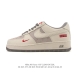 耐克 Nike Air Force 1 '07 Low 空军一号含气垫 低帮百搭厚底增高休闲运动板鞋。柔软、弹性十足的缓震性能和出色的中底设计，横跨复古与现代的