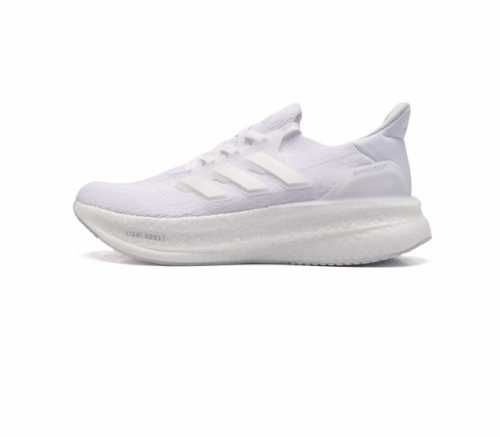 Adidas Ultraboost Light轻弹系列低帮袜套式针织透气缓震休闲运动慢跑鞋搭载light Boost中底的ultraboost跑步鞋历经10年不