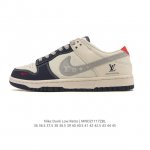 耐克 Nike Dunk Low Retro 运动鞋复古板鞋，作为 80 年代经典篮球鞋款，起初专为硬木球场打造，后来成为席卷街头的时尚标杆，现以经典细节和复古