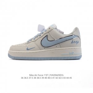 耐克 Nike Air Force 1 '07 Low 空军一号含气垫 小白鞋 2025年 蛇年新款 低帮百搭厚底增高休闲运动板鞋。柔软、弹性十足的缓震性能和出